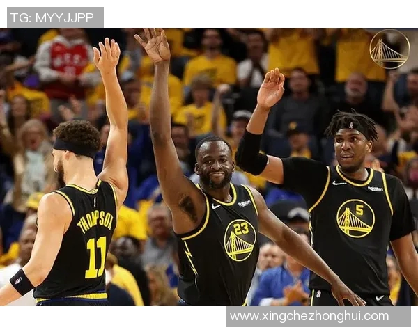 篮网惊艳操作瞬间霸屏全网 热搜第一引发球迷热议 篮网惊艳操作瞬间霸屏全网 热搜第一引发球迷热议