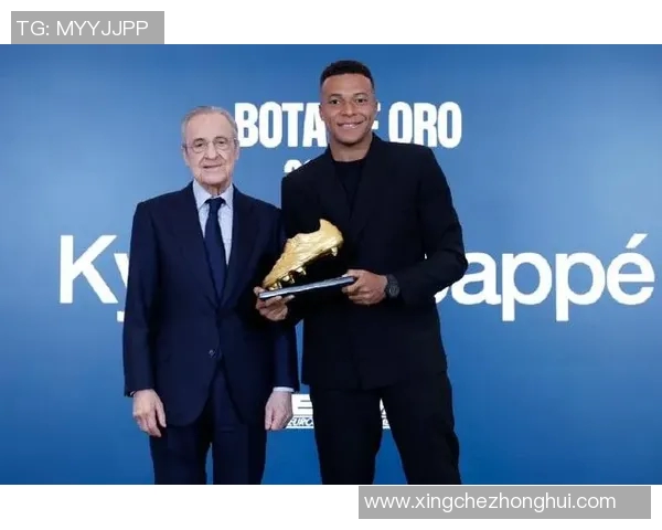 姆巴佩荣获月度最佳球员,实至名归 姆巴佩荣获月度最佳球员,实至名归