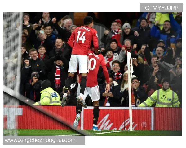 拜仁劲爆绯闻传出被曝与知名明星牵扯不清引发球迷热议关注 拜仁劲爆绯闻传出被曝与知名明星牵扯不清引发球迷热议关注